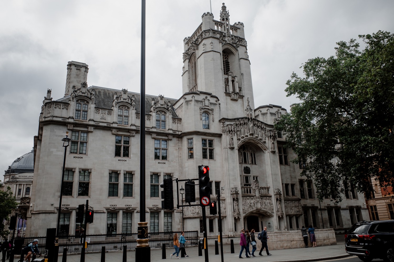 London - Chris A James