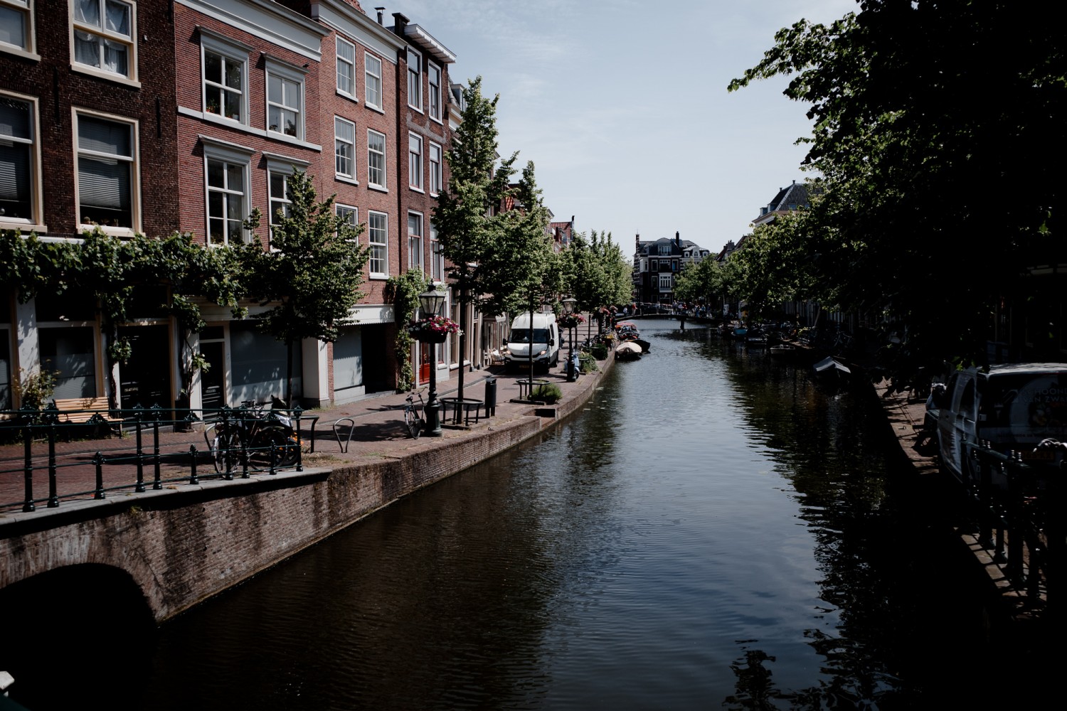 Leiden - Chris A James