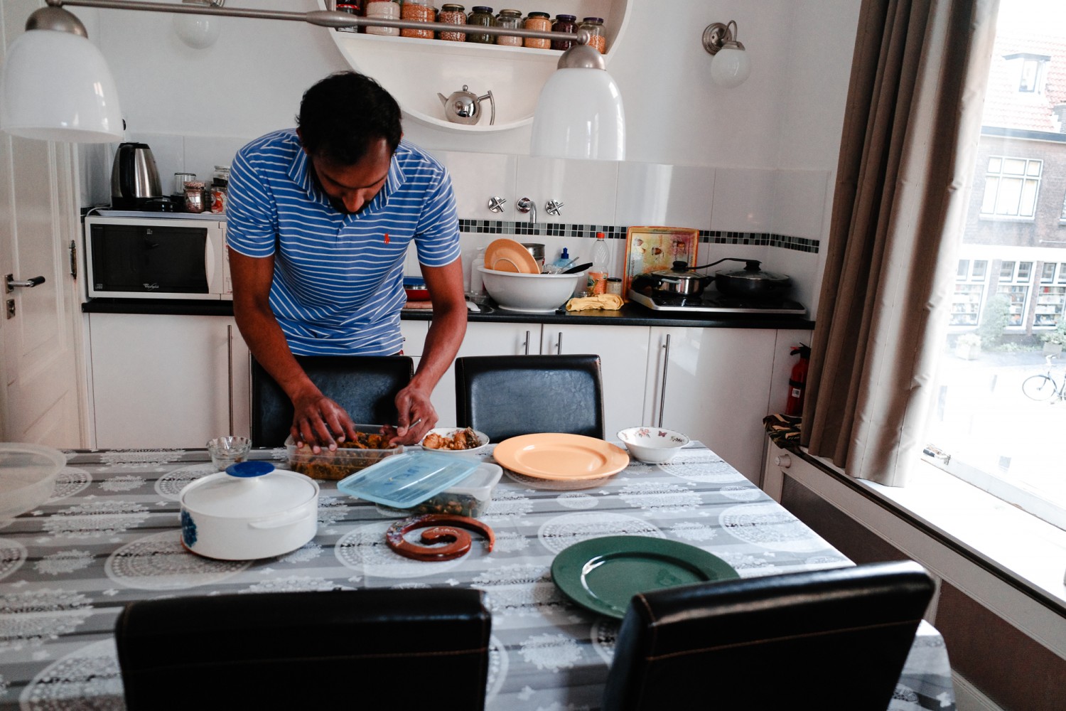 Leiden - Chris A James